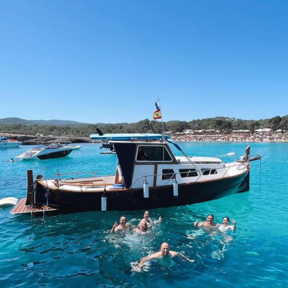 ake Off Ibiza private boat tours luxury water sports Ibiza VIP sea experiences San Antonio